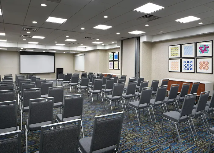 Holiday Inn Express - Richmond Downtown By Ihg