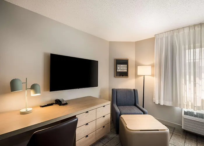 Sonesta Simply Suites Jersey City