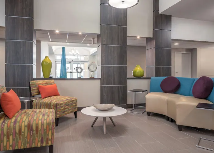 Holiday Inn Express Hotel & Suites Ames By Ihg
