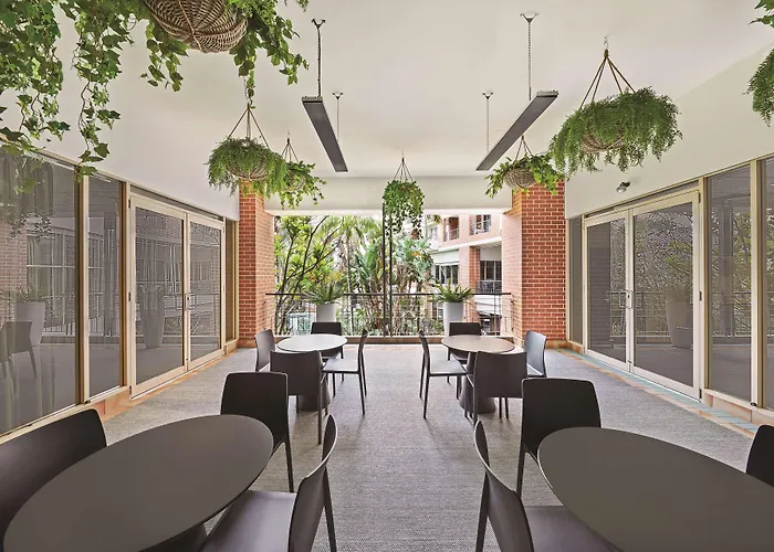 Adina Apartment Hotel Sydney Surry Hills