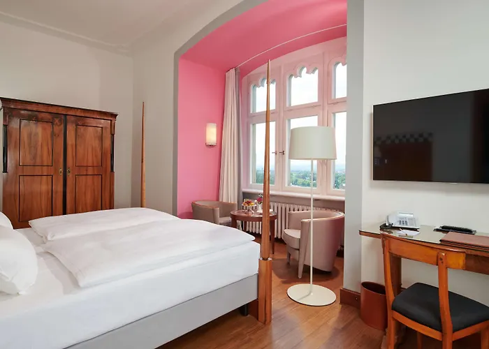 Hotel Schloss Eckberg