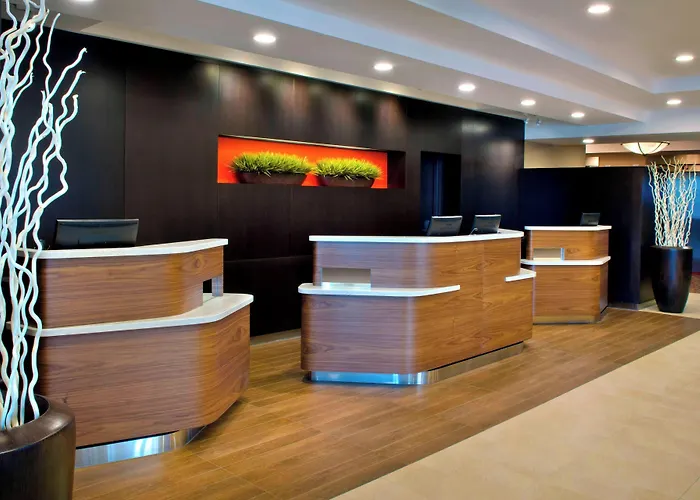 Courtyard By Marriott Niagara Falls