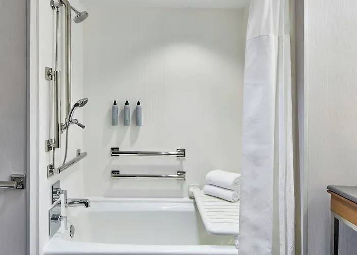 Courtyard By Marriott Pueblo