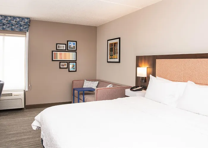 Hampton Inn Cleveland-Solon