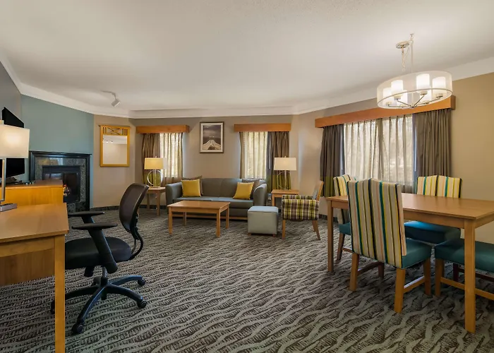 Best Western Plus Executive Court Inn & Conference Center