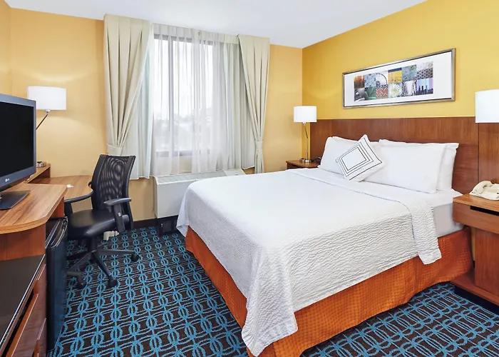 Fairfield Inn And Suites Chicago Lombard