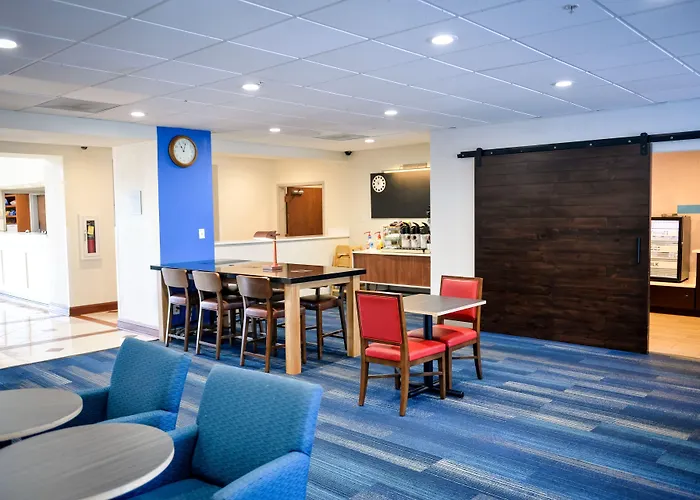 Holiday Inn Express Prince Frederick By Ihg