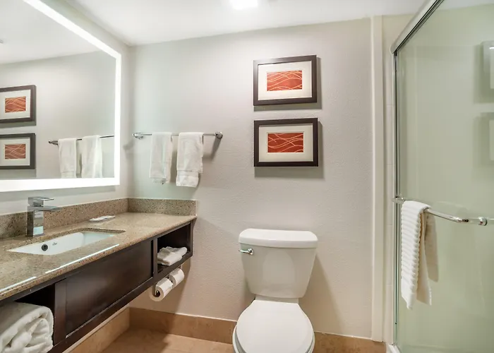 Comfort Inn & Suites Lake Norman