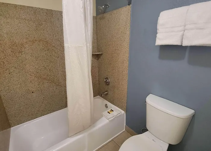 Surestay Hotel By Best Western Chula Vista San Diego Bay