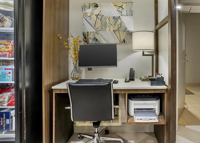 Best Western Plus Heritage Inn & Suites Houston,Pasadena,Deer Park,Channelview