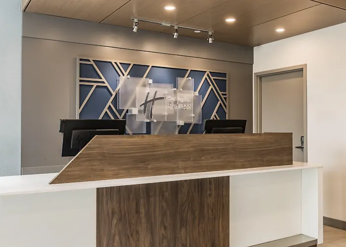 Holiday Inn Express Toronto-North York By Ihg