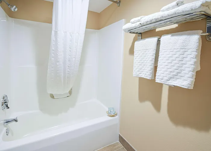 Best Western Resort Hotel & Conference Center Portage
