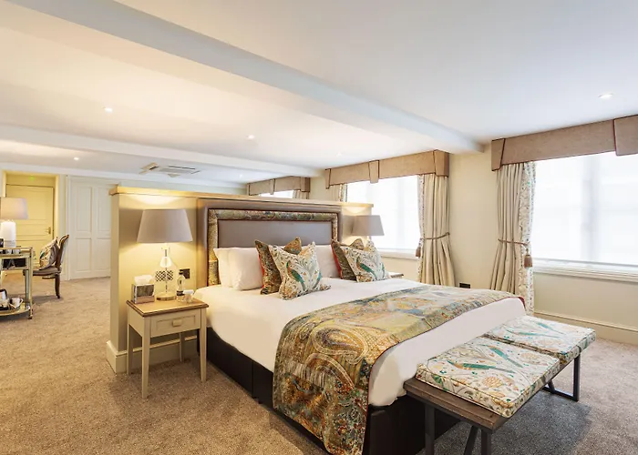 The Swan Hotel, Wells, Somerset - The Coaching Inn Group