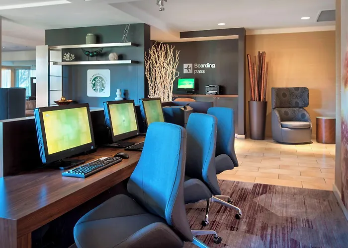 Courtyard By Marriott Mt. Laurel
