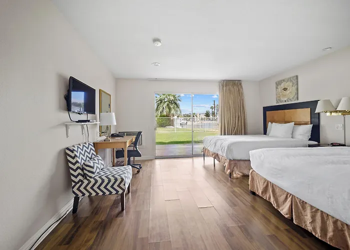 Sol Springs Inn