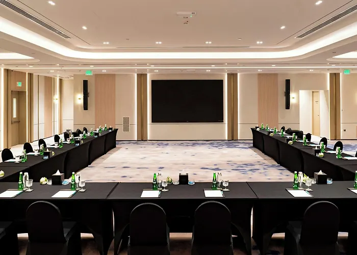 Le Meridien Abu Dhabi Resort