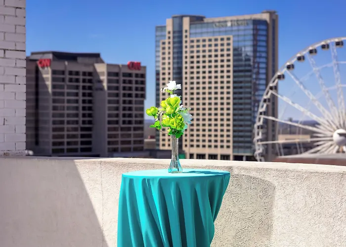 Holiday Inn Express & Suites - Atlanta Downtown By Ihg