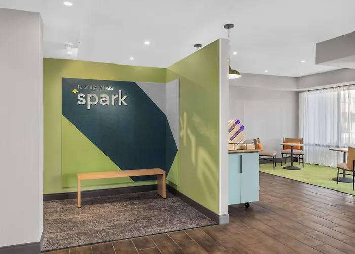 Spark By Hilton Bakersfield Central