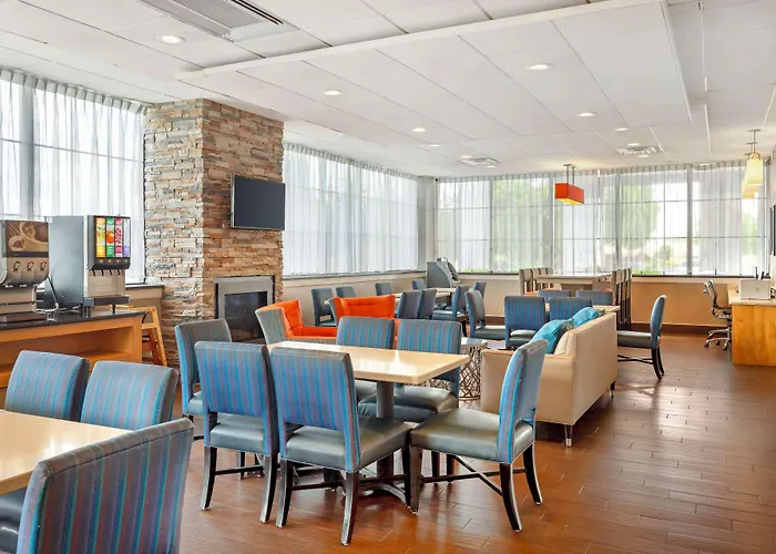 Best Western Hartford Hotel And Suites