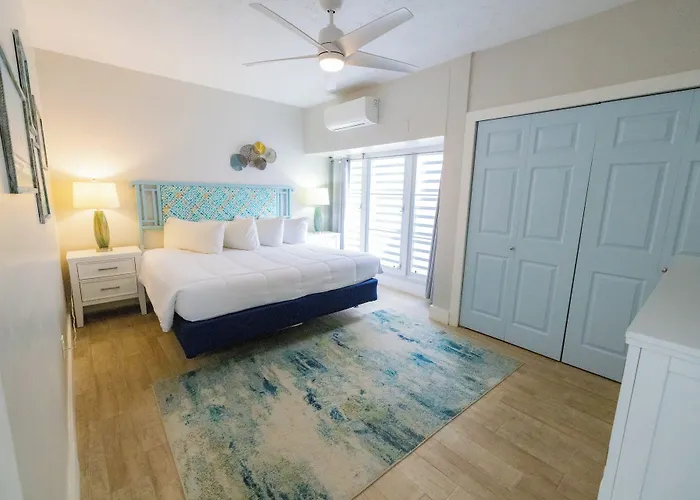 Secret Harbour Beach Resort