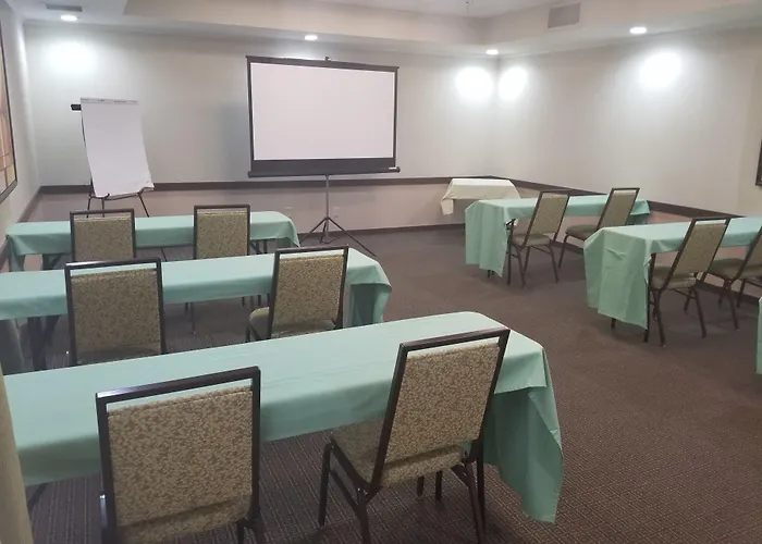 Holiday Inn Express Little Rock-Airport By Ihg