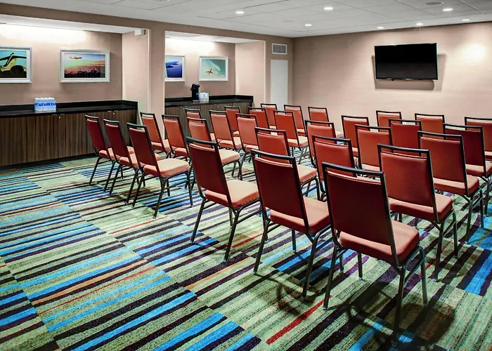 Fairfield Inn & Suites By Marriott Los Angeles Lax/El Segundo