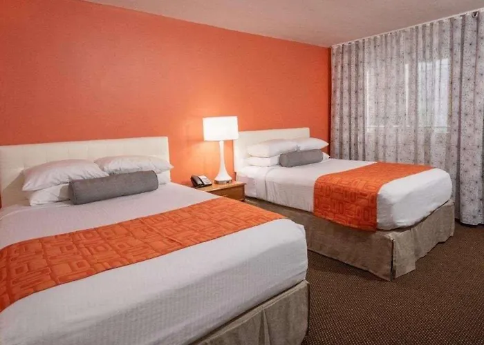 Howard Johnson By Wyndham Atlantic City Boardwalk