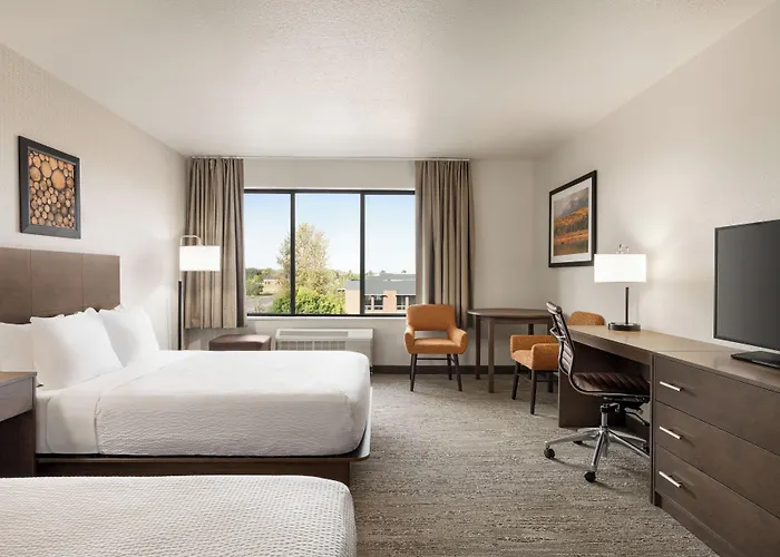 Days Inn & Suites By Wyndham Bozeman