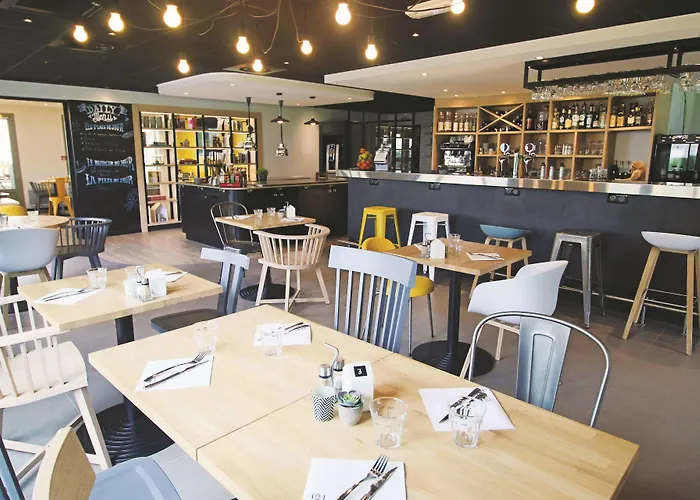Campanile Hotel Senlis