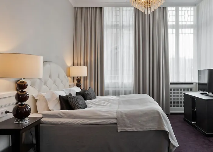 Elite Hotel Savoy