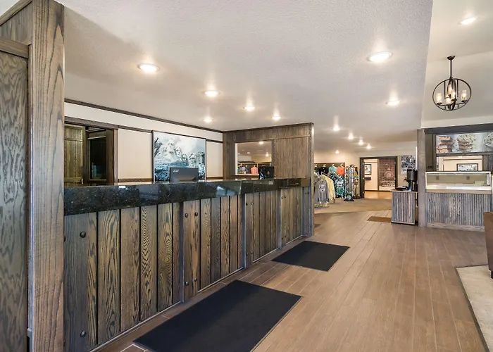 Best Western Golden Spike Inn & Suites