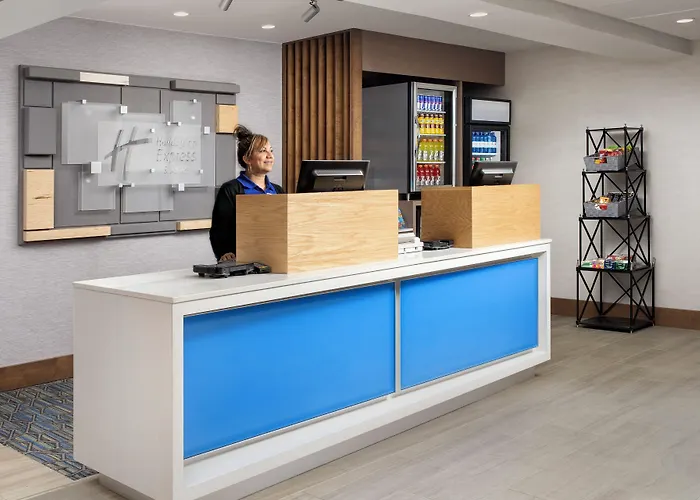 Holiday Inn Express & Suites Annapolis By Ihg