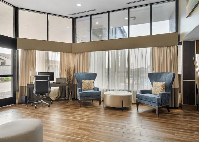 Best Western Center Inn