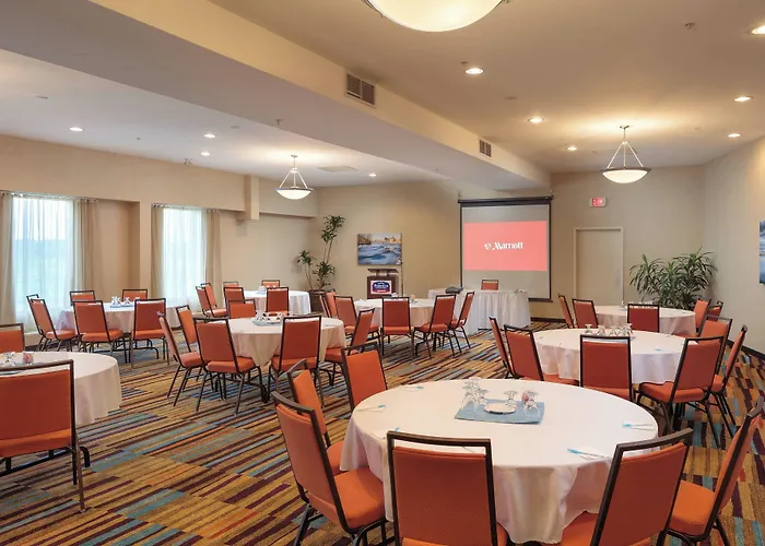 Fairfield Inn & Suites By Marriott Belleville