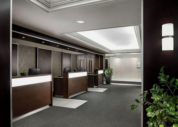 Sheraton Montreal Airport Hotel