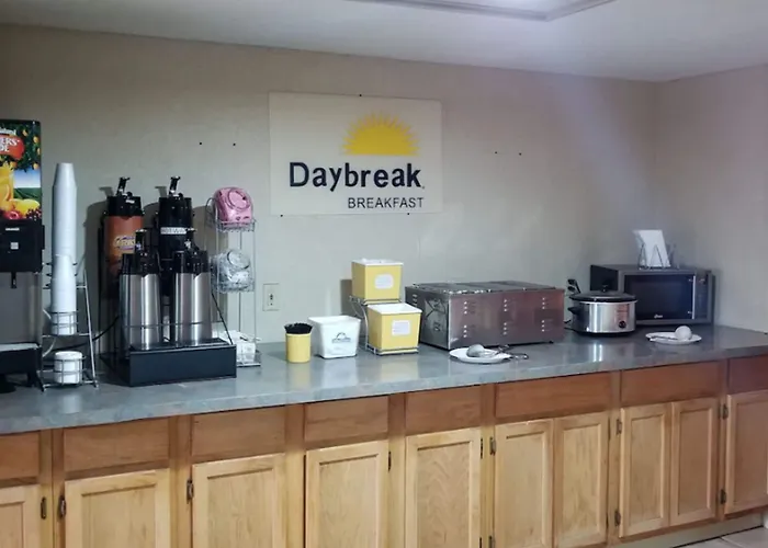 Days Inn West Memphis
