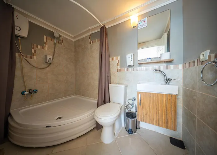 Seahorse Deluxe Hotel
