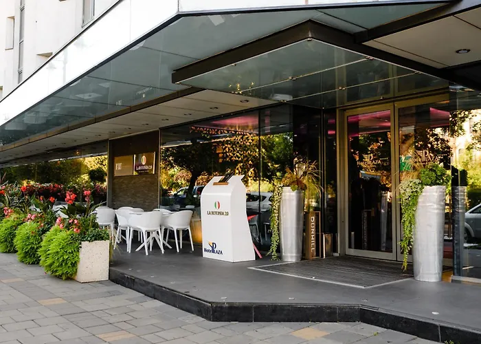 Plaza V Executive Hotel
