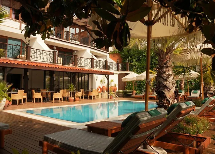Phellos Suites Boutique Hotel