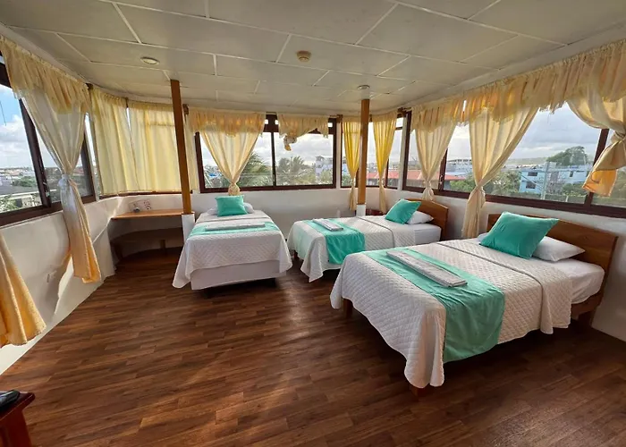Hostal Casa Edén