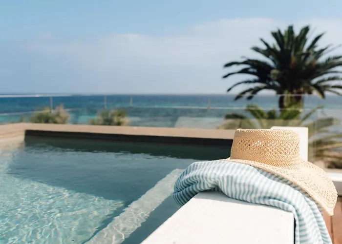 Gecko Formentera, A Small Luxury Hotel Of The World
