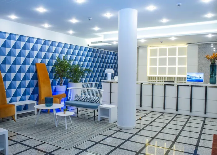 Terrace Mar Suite Hotel