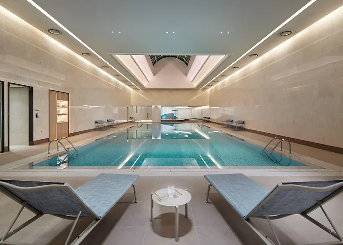 Lotte Hotel World