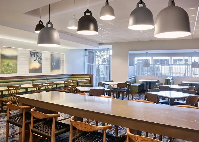 Fairfield Inn & Suites By Marriott Phoenix Tempe/Airport