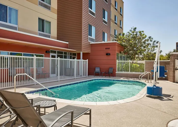 Fairfield Inn & Suites By Marriott Phoenix Tempe/Airport