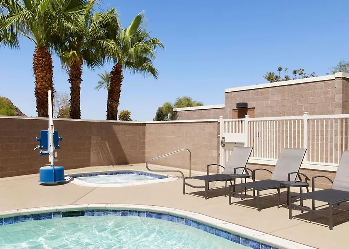 Fairfield Inn & Suites By Marriott Phoenix Tempe/Airport