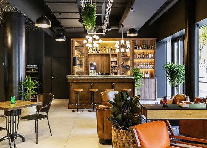 Ibis Styles Puteaux Paris La Defense