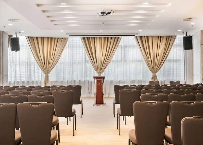 Zenith Hotel Cameron