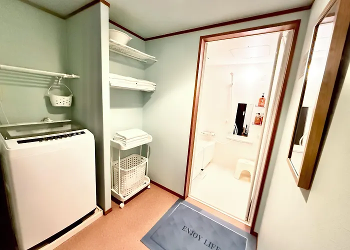 Petithotel017全室ミニキッチン付きファミリルーム 飲食街中心 阿波踊り会館7分 文理 徳島大学 アスティとくしま車8分