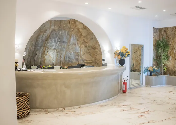 New Paradise Beach Resort - Adults Only